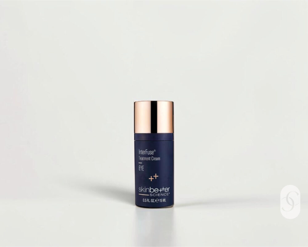 Interfuse Treatment Cream Eye on white background