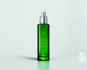 Phyto Corrective Essence Hydrating Mist on white background