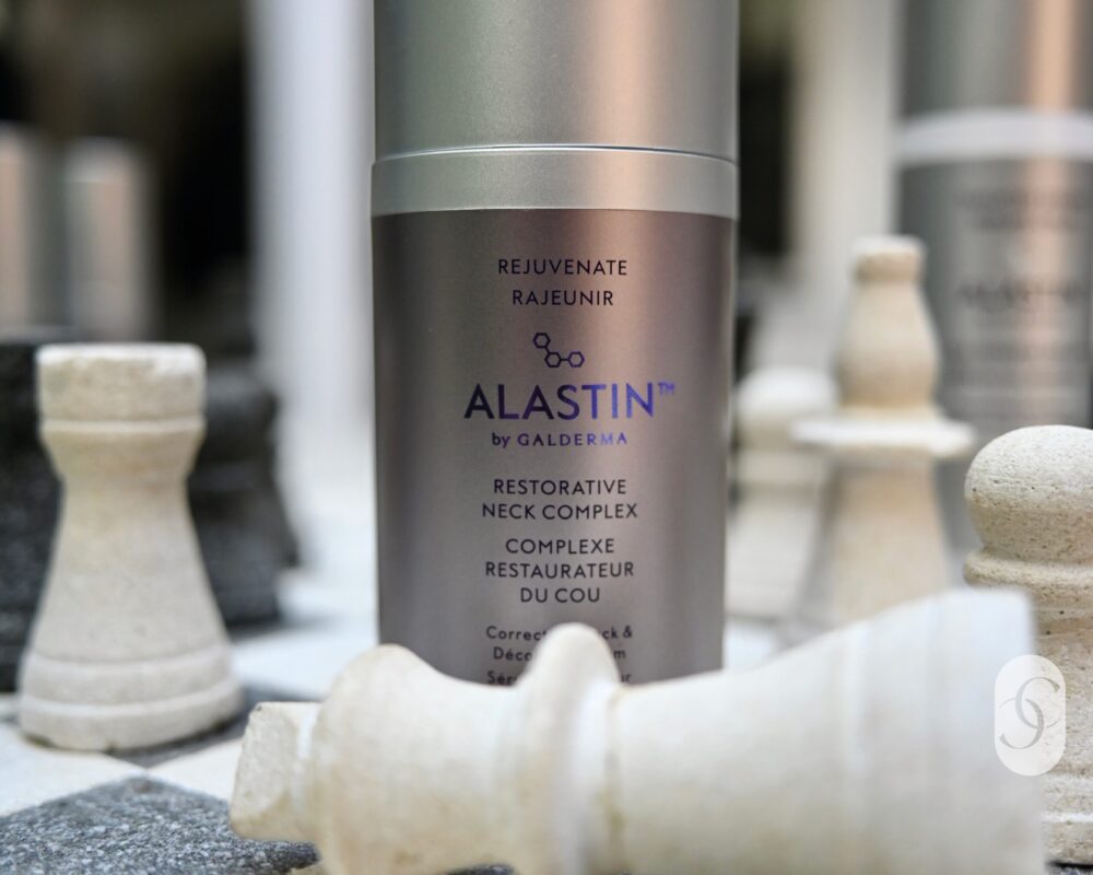 Restorative Neck Complex
